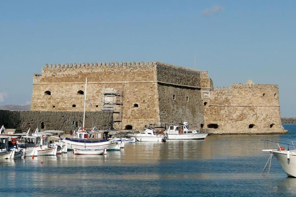 Brio Luxurious Urban In Heraklio,wifi,αc Heraklion (Crete)